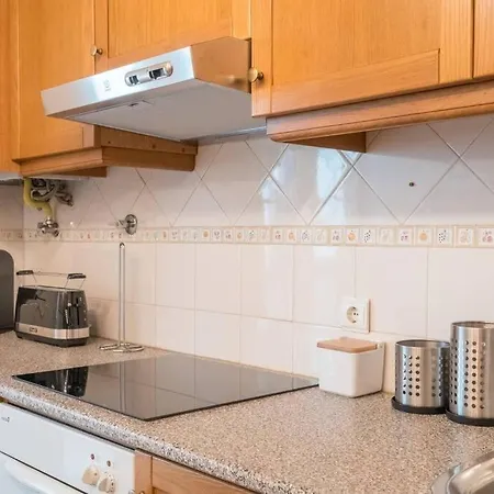 Beautiful Apartment Near The Center Of Lisbon Exterior photo